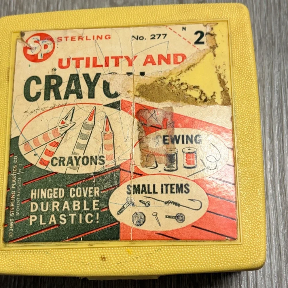 Vintage 1965 Sterling Plastics No 277 Utility Crayon Box Yellow Hinged Case USA
